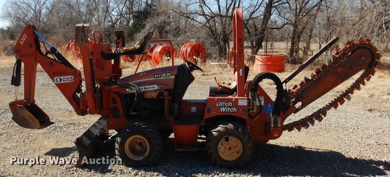 image for item DF0071 2010 Ditch Witch RT45  trencher