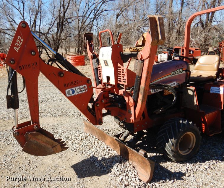 image for item DF0071 2010 Ditch Witch RT45  trencher