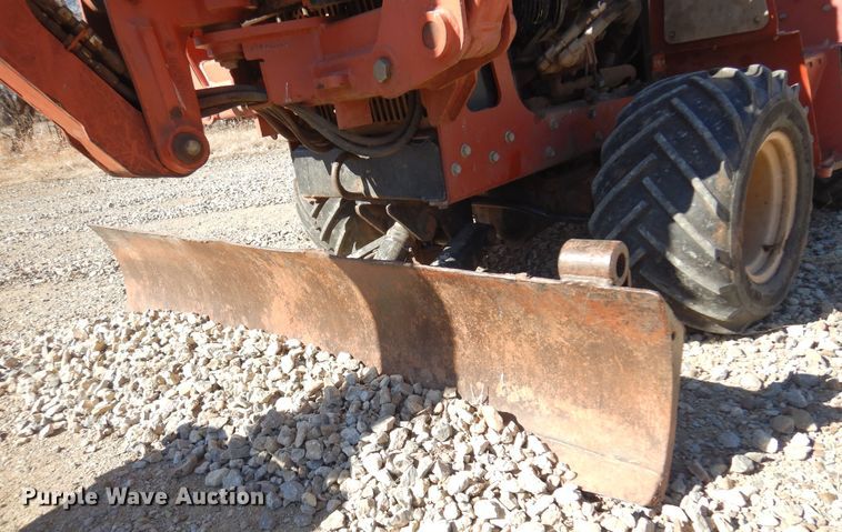 image for item DF0071 2010 Ditch Witch RT45  trencher