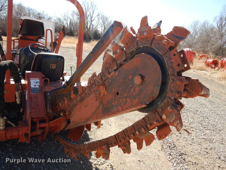 image for item DF0071 2010 Ditch Witch RT45  trencher