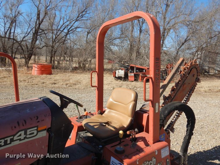 image for item DF0071 2010 Ditch Witch RT45  trencher