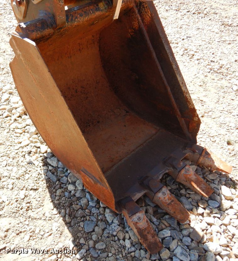 image for item DF0072 2005 Vermeer V120  cable plow