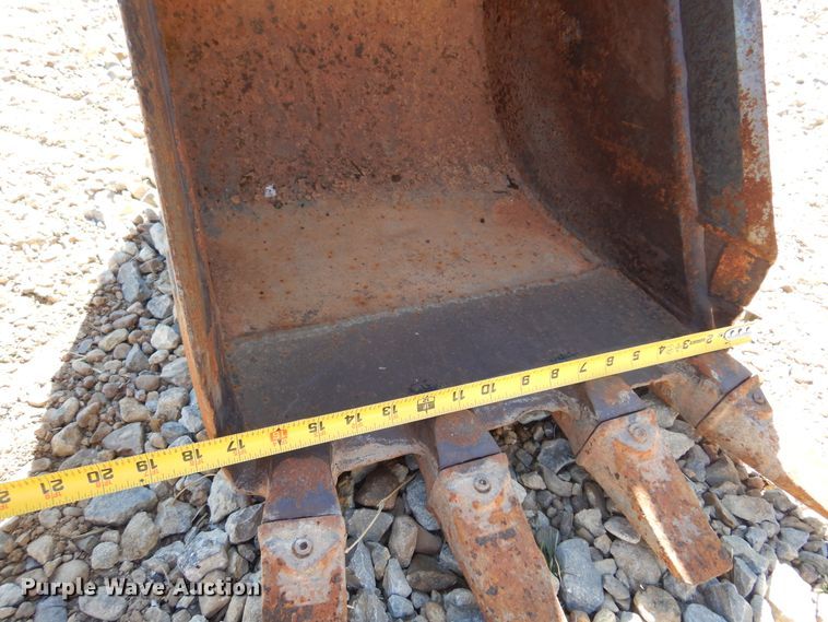 image for item DF0072 2005 Vermeer V120  cable plow