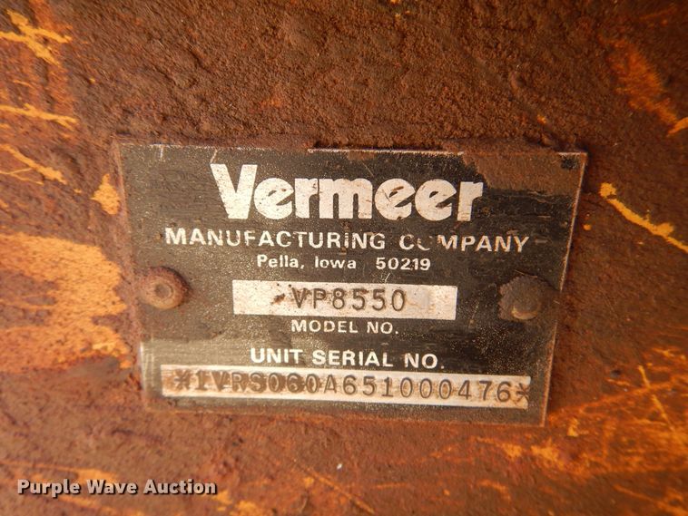 image for item DF0072 2005 Vermeer V120  cable plow