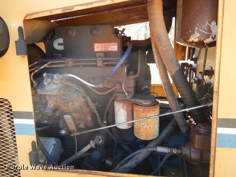 image for item DF0072 2005 Vermeer V120  cable plow