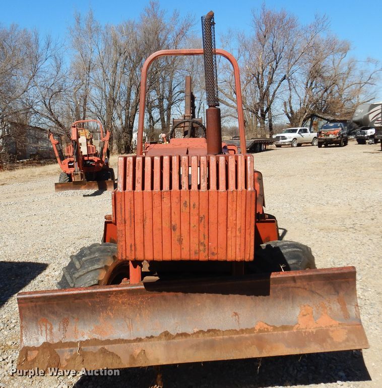 image for item DF0073 Ditch Witch 5110  trencher