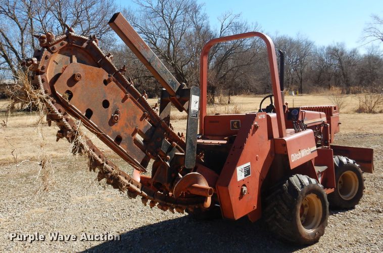 image for item DF0073 Ditch Witch 5110  trencher