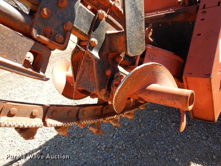 image for item DF0073 Ditch Witch 5110  trencher