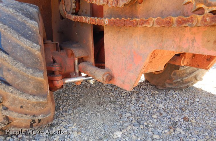 image for item DF0073 Ditch Witch 5110  trencher