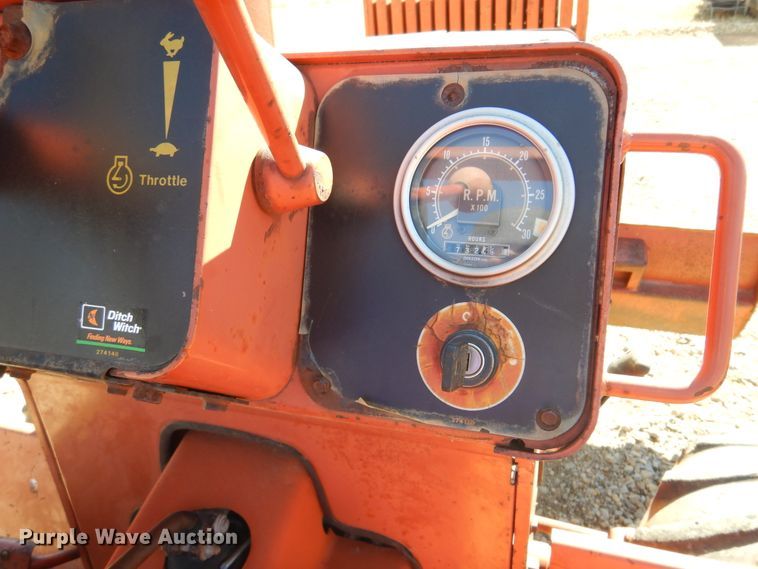 image for item DF0073 Ditch Witch 5110  trencher