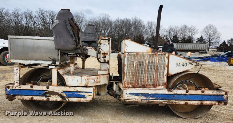 image for item DI1203 1984 Ingersoll Rand DA-40  double drum roller