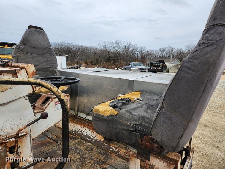 image for item DI1203 1984 Ingersoll Rand DA-40  double drum roller