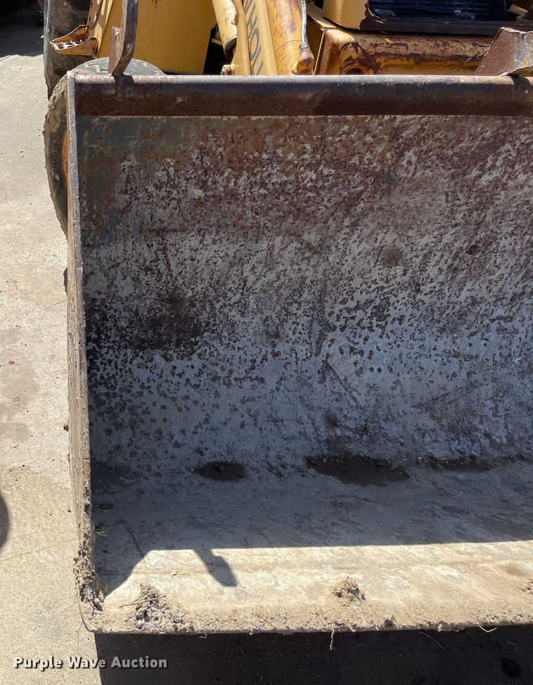 image for item DI8636 New Holland 555E  backhoe