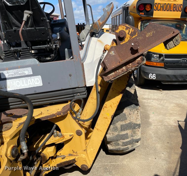 image for item DI8636 New Holland 555E  backhoe