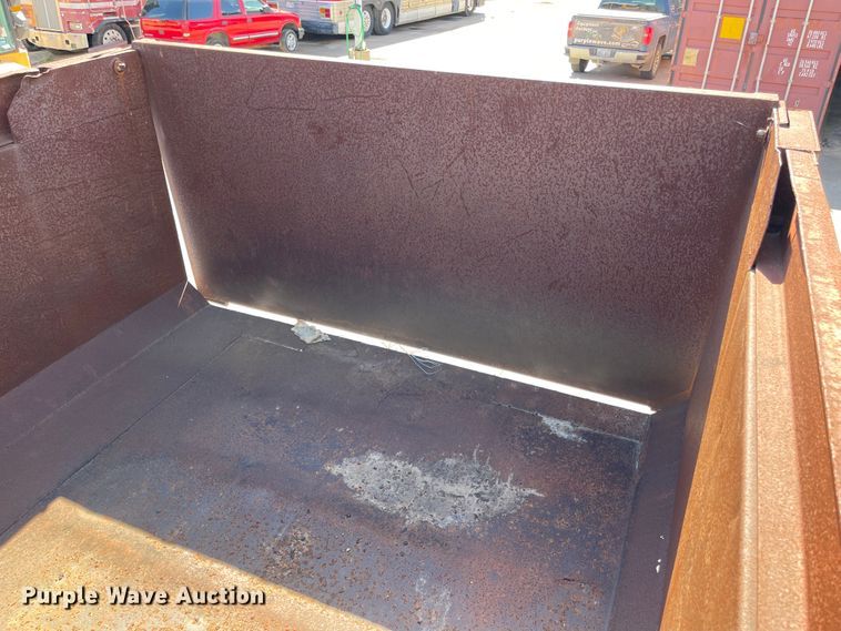 image for item DI8637 1987 Ford LTL9000  dump truck