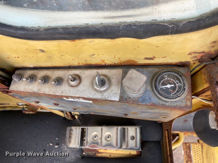 image for item DI8638 Gradall G3WD  wheeled excavator