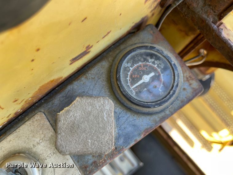 image for item DI8638 Gradall G3WD  wheeled excavator