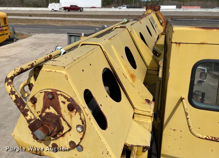 image for item DI8638 Gradall G3WD  wheeled excavator