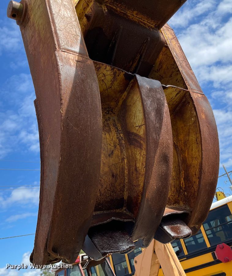 image for item DI8638 Gradall G3WD  wheeled excavator