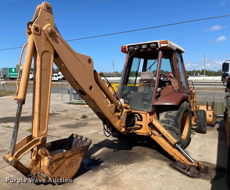 image for item DI8639 Case 580 Super K  backhoe