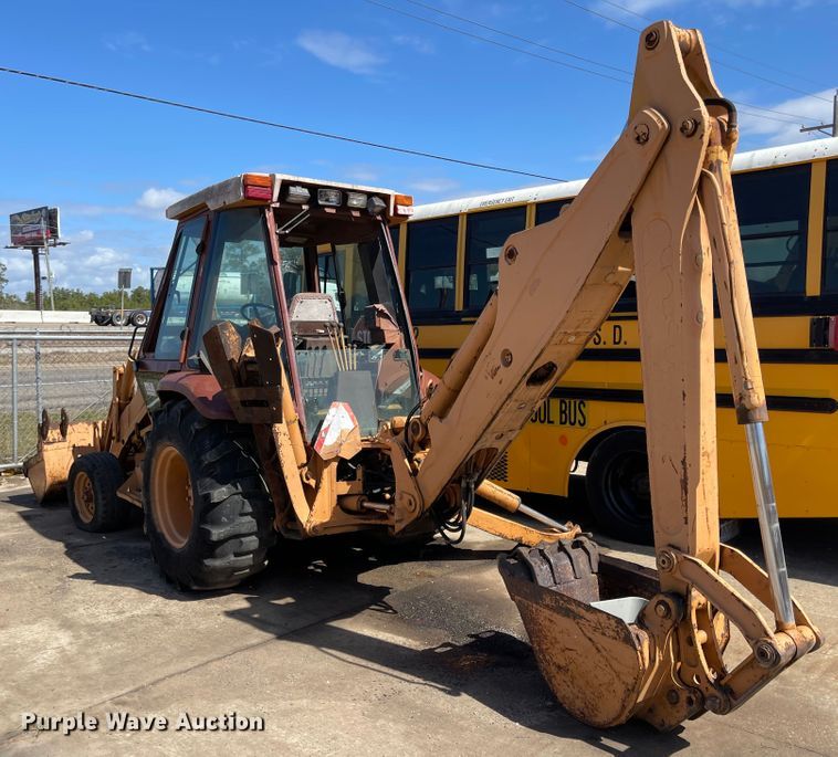 image for item DI8639 Case 580 Super K  backhoe