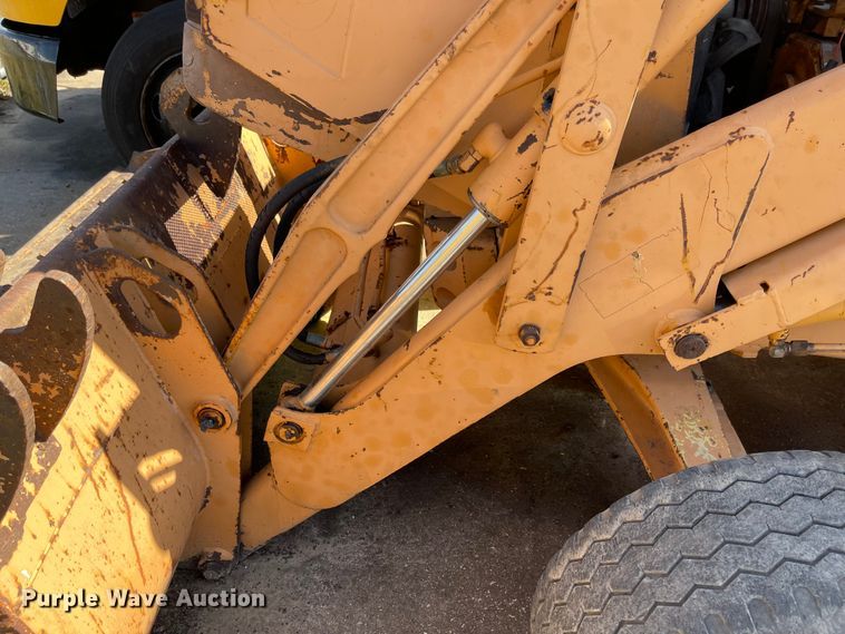 image for item DI8639 Case 580 Super K  backhoe