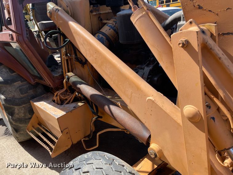 image for item DI8639 Case 580 Super K  backhoe