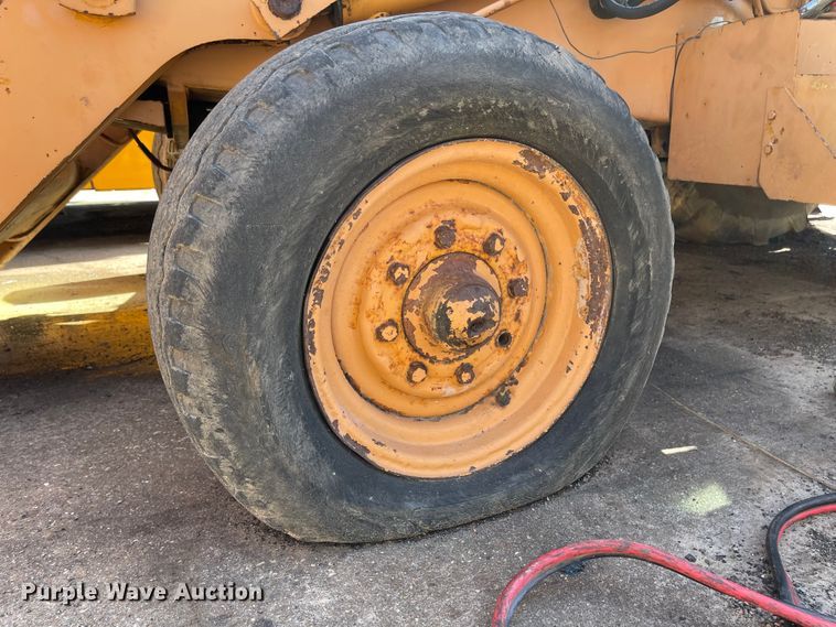 image for item DI8639 Case 580 Super K  backhoe