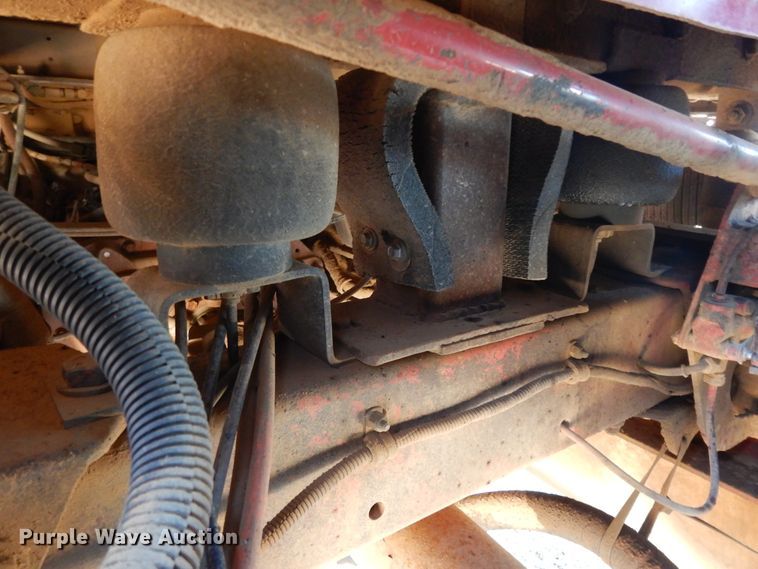 image for item DI8648 2001 Kenworth T800  dump truck