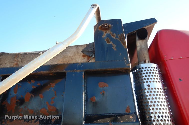 image for item DI8648 2001 Kenworth T800  dump truck