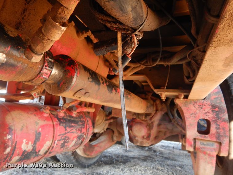 image for item DI8648 2001 Kenworth T800  dump truck