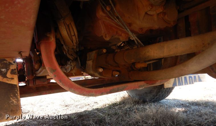 image for item DI8648 2001 Kenworth T800  dump truck