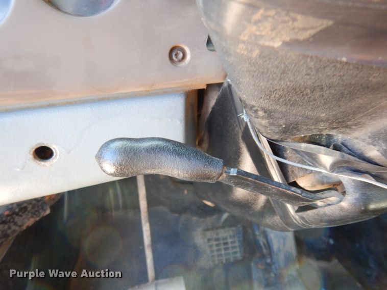 image for item DI8649 2002 Mack CH613  dump truck