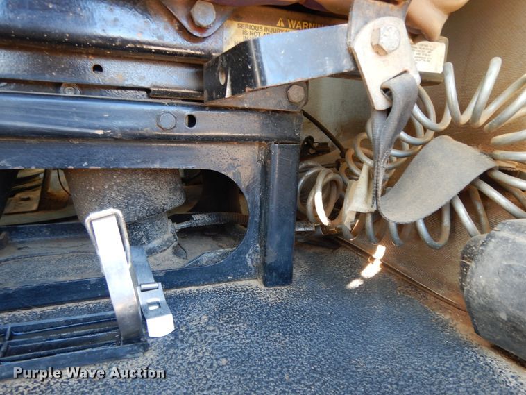 image for item DI8649 2002 Mack CH613  dump truck