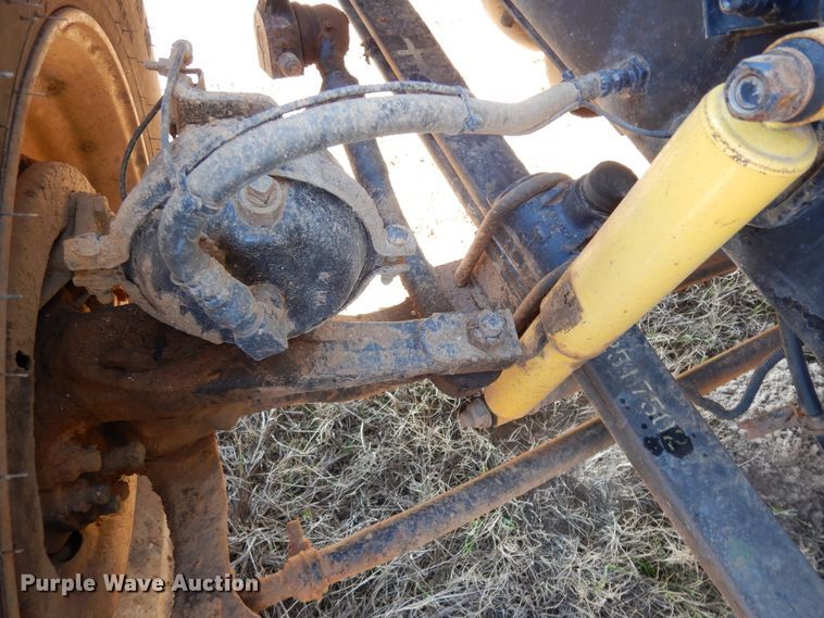 image for item DI8649 2002 Mack CH613  dump truck