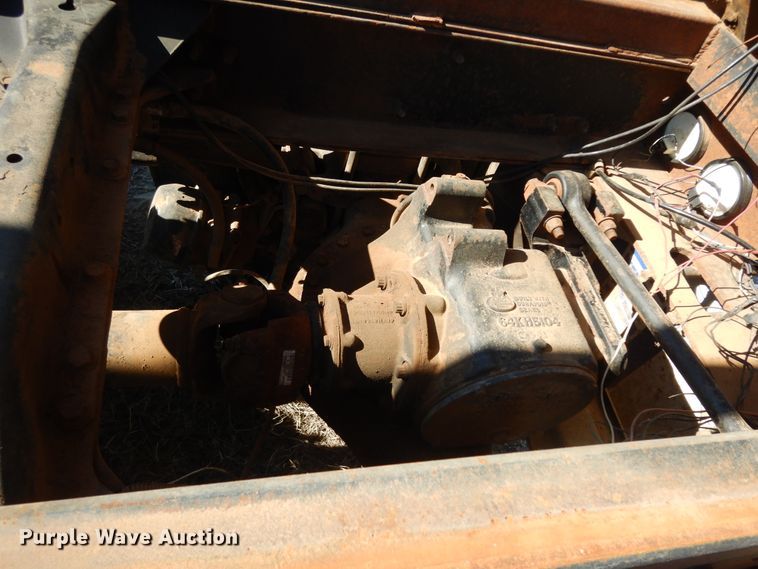 image for item DI8649 2002 Mack CH613  dump truck