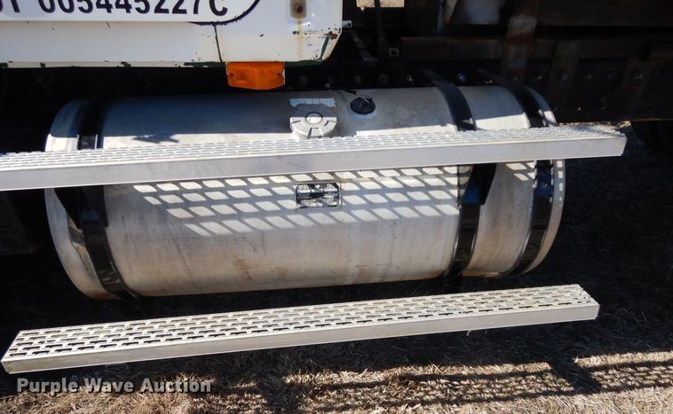 image for item DI8650 1994 Mack CH613  dump truck