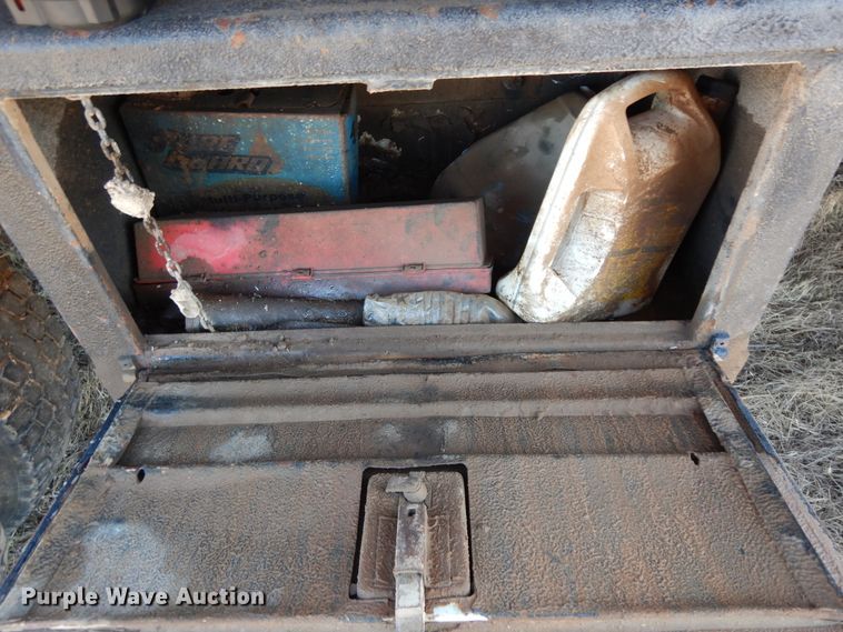 image for item DI8650 1994 Mack CH613  dump truck