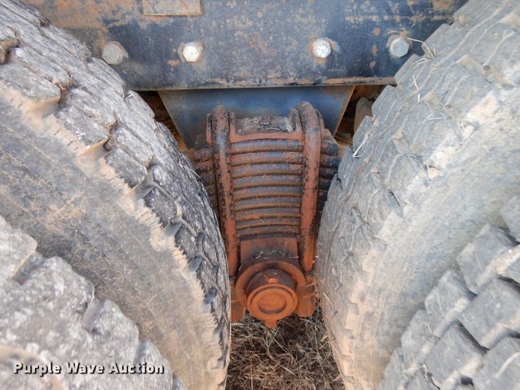 image for item DI8650 1994 Mack CH613  dump truck