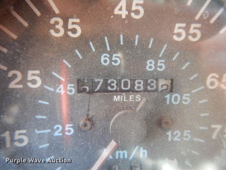 image for item DI8650 1994 Mack CH613  dump truck