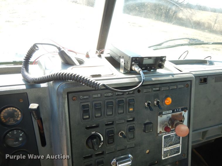 image for item DI8650 1994 Mack CH613  dump truck