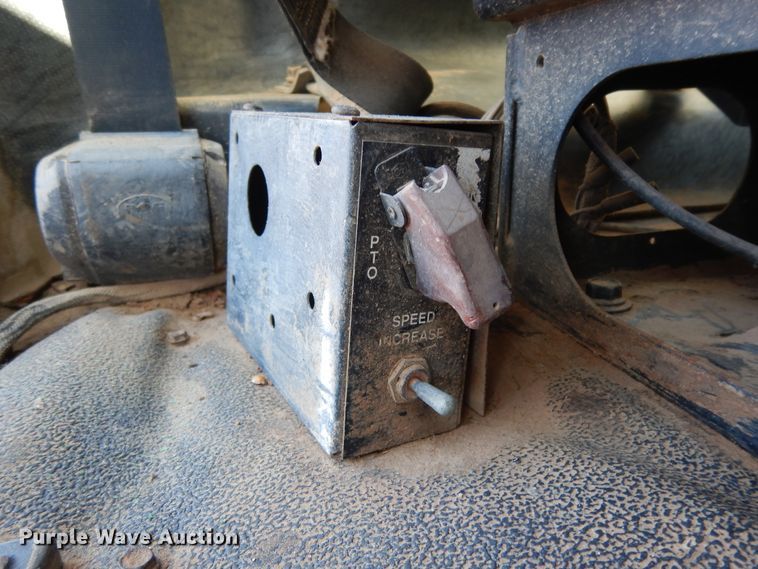 image for item DI8650 1994 Mack CH613  dump truck