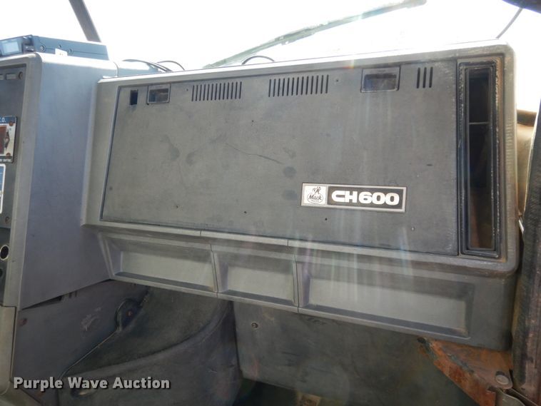 image for item DI8650 1994 Mack CH613  dump truck