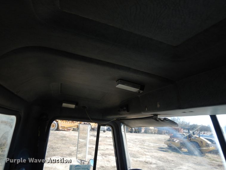 image for item DI8650 1994 Mack CH613  dump truck