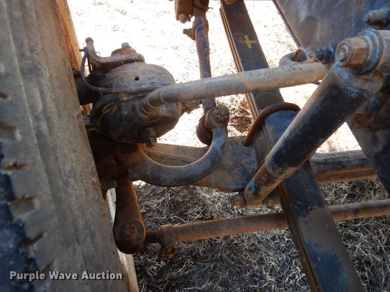 image for item DI8650 1994 Mack CH613  dump truck