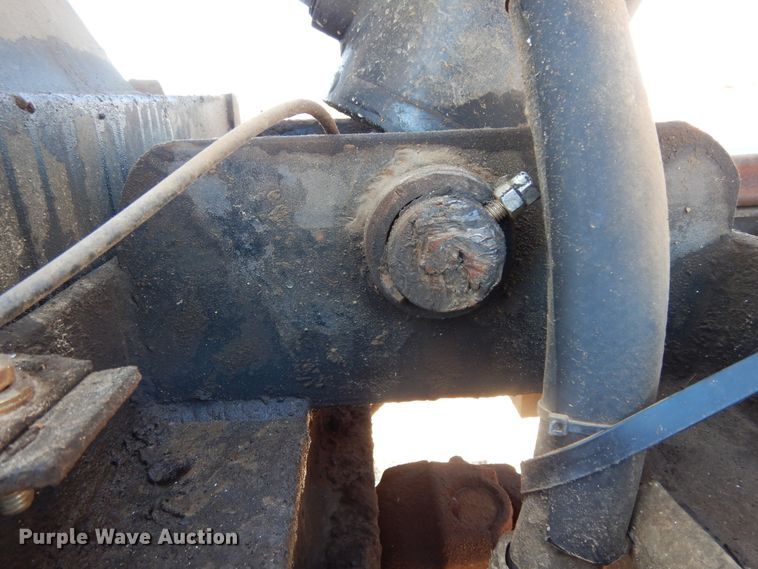 image for item DI8650 1994 Mack CH613  dump truck