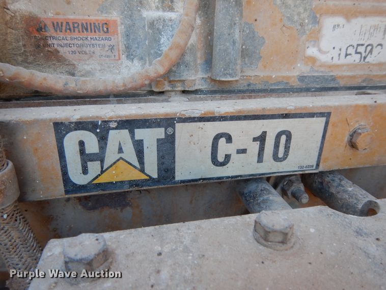 image for item DI8654 2001 Peterbilt 357  water truck