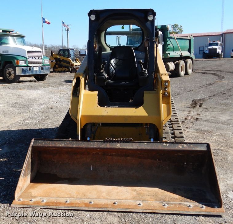 image for item DI8666 2014 Caterpillar 259D  tracked skid steer loader