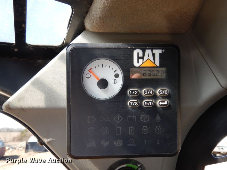 image for item DI8666 2014 Caterpillar 259D  tracked skid steer loader