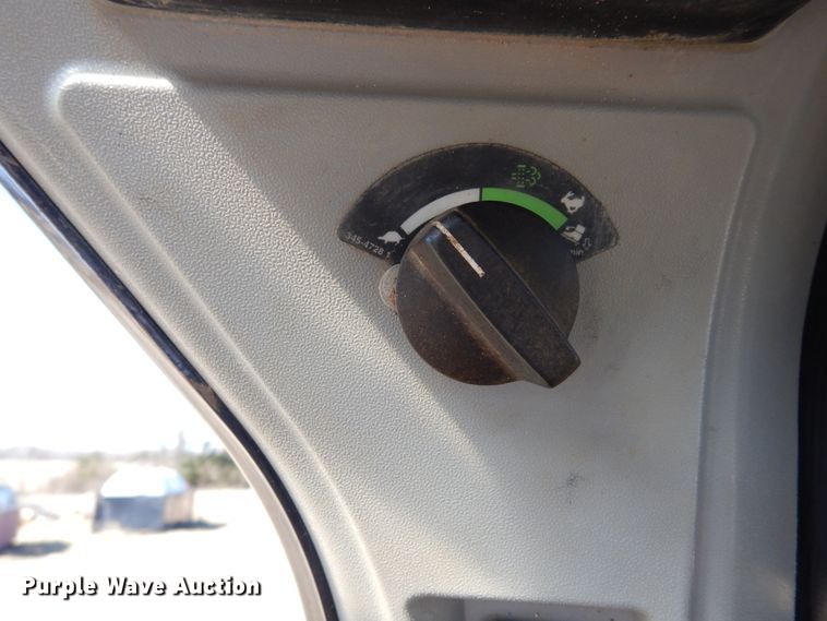 image for item DI8666 2014 Caterpillar 259D  tracked skid steer loader